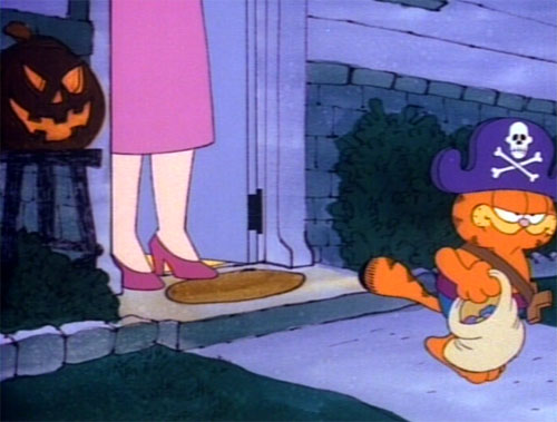 Garfield's Halloween Adventure - How Cute